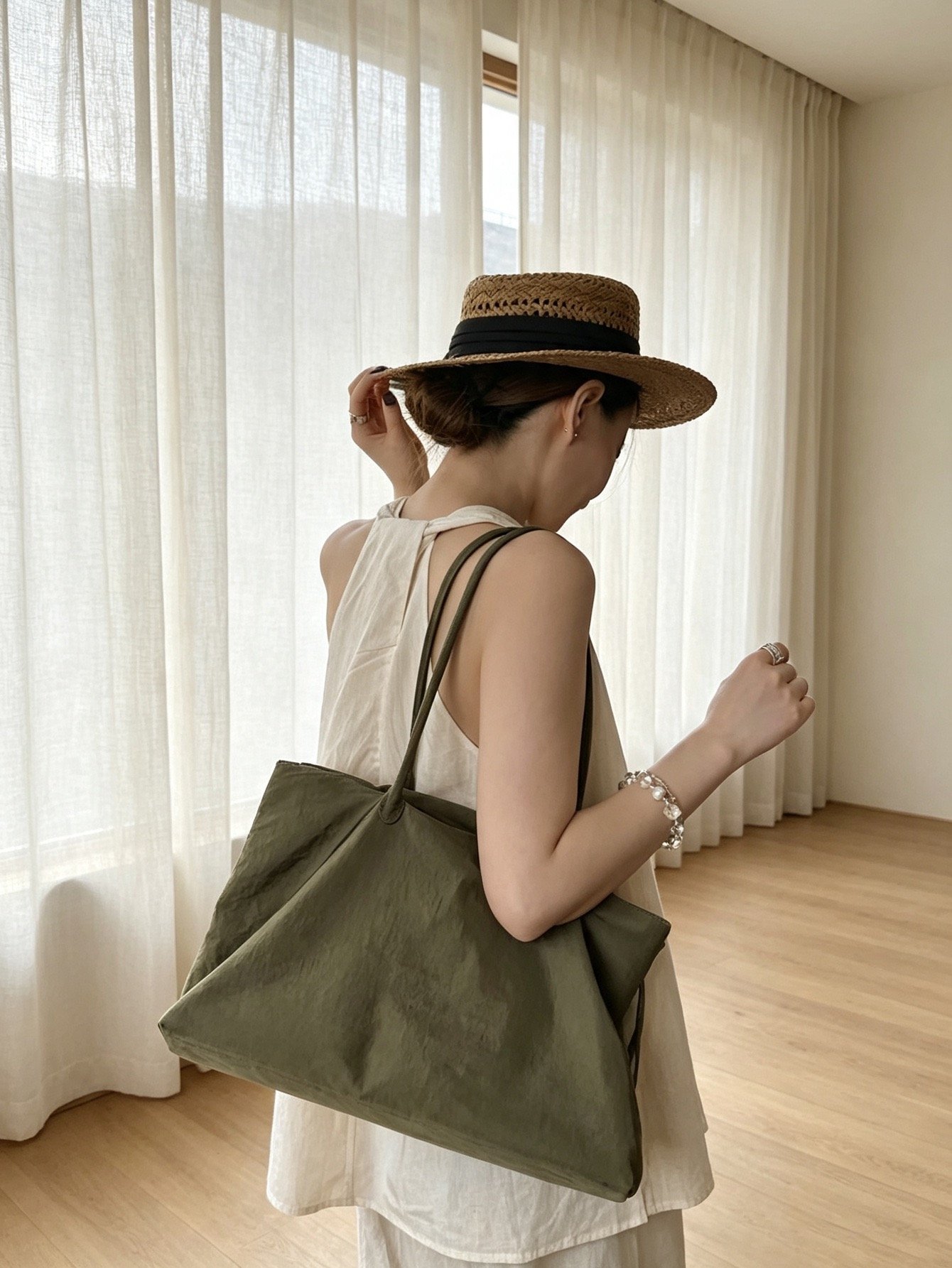 Army Green - Large (39 x 20 x 25) - Premium Outside Nylon & Inside Polyester - Foto 6