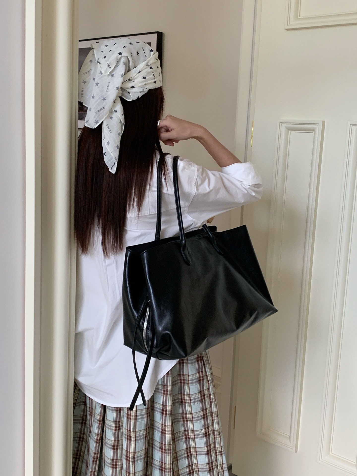 Tote Premium Leather - Black - Large (39 x 20 x 25) - Premium Nylon - Foto 3