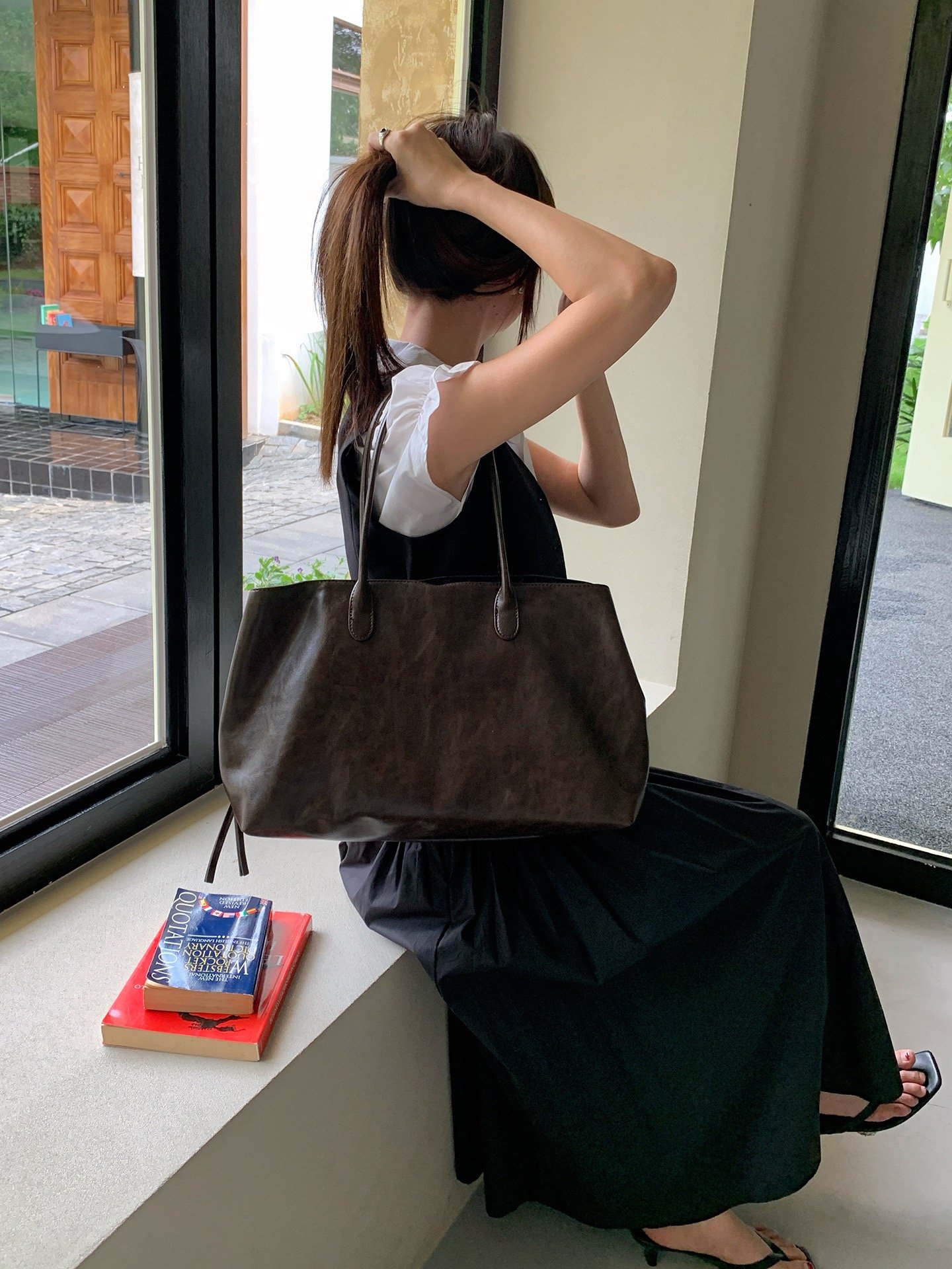 Tote Premium Leather - Coffee - Large (39 x 20 x 25) - Premium Nylon - Foto 3