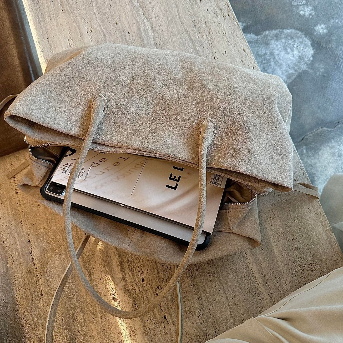 Tote Suede - Large (39 x 20 x 25) - Premium Suede - Foto 3