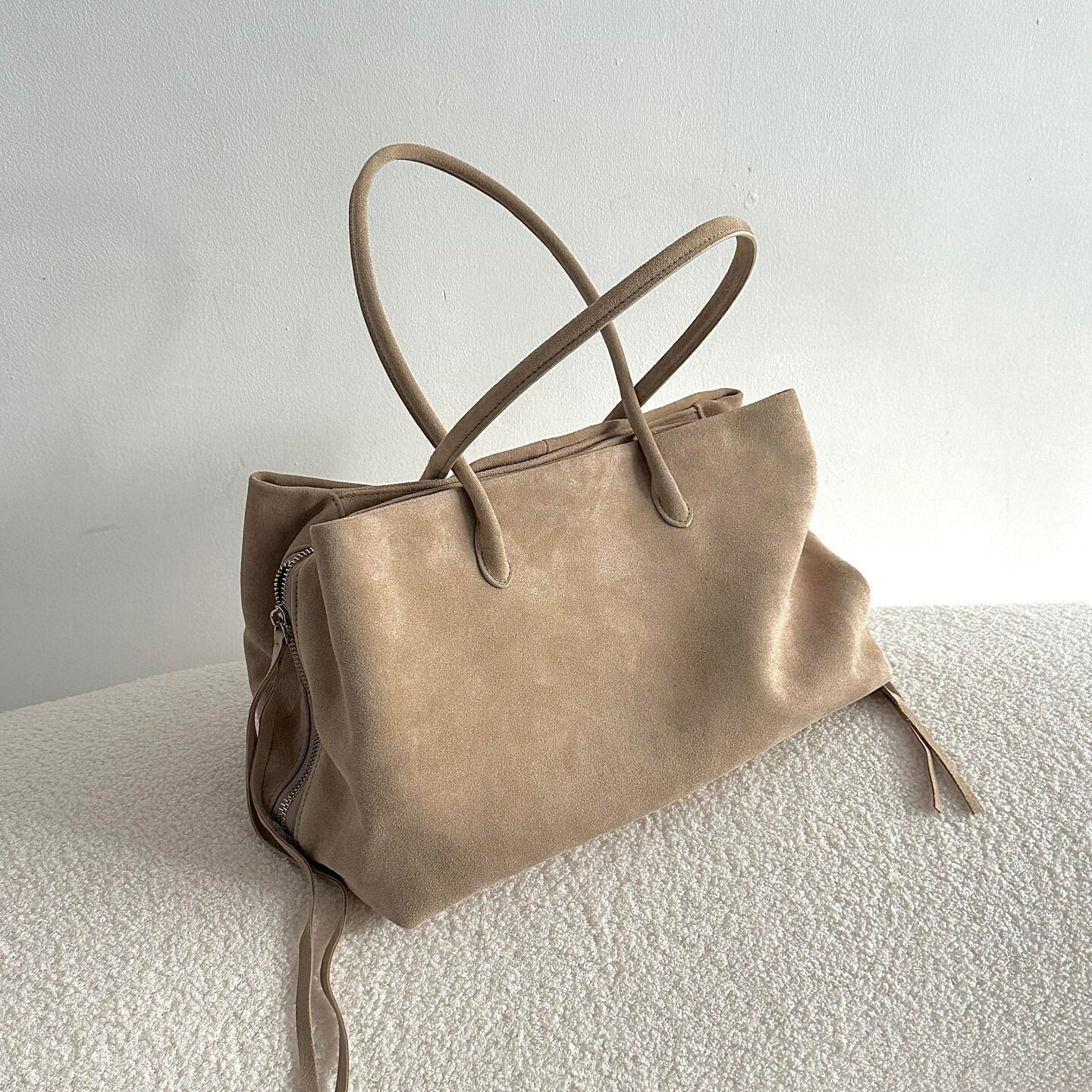 Tote Suede - Large (39 x 20 x 25) - Premium Suede - Foto 4